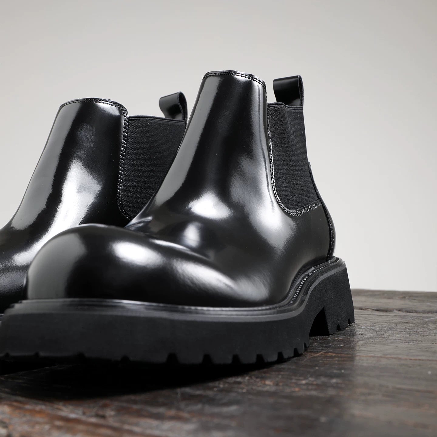 Men's Genuine Leather Chelsea Boots, Thick Sole, Glossy