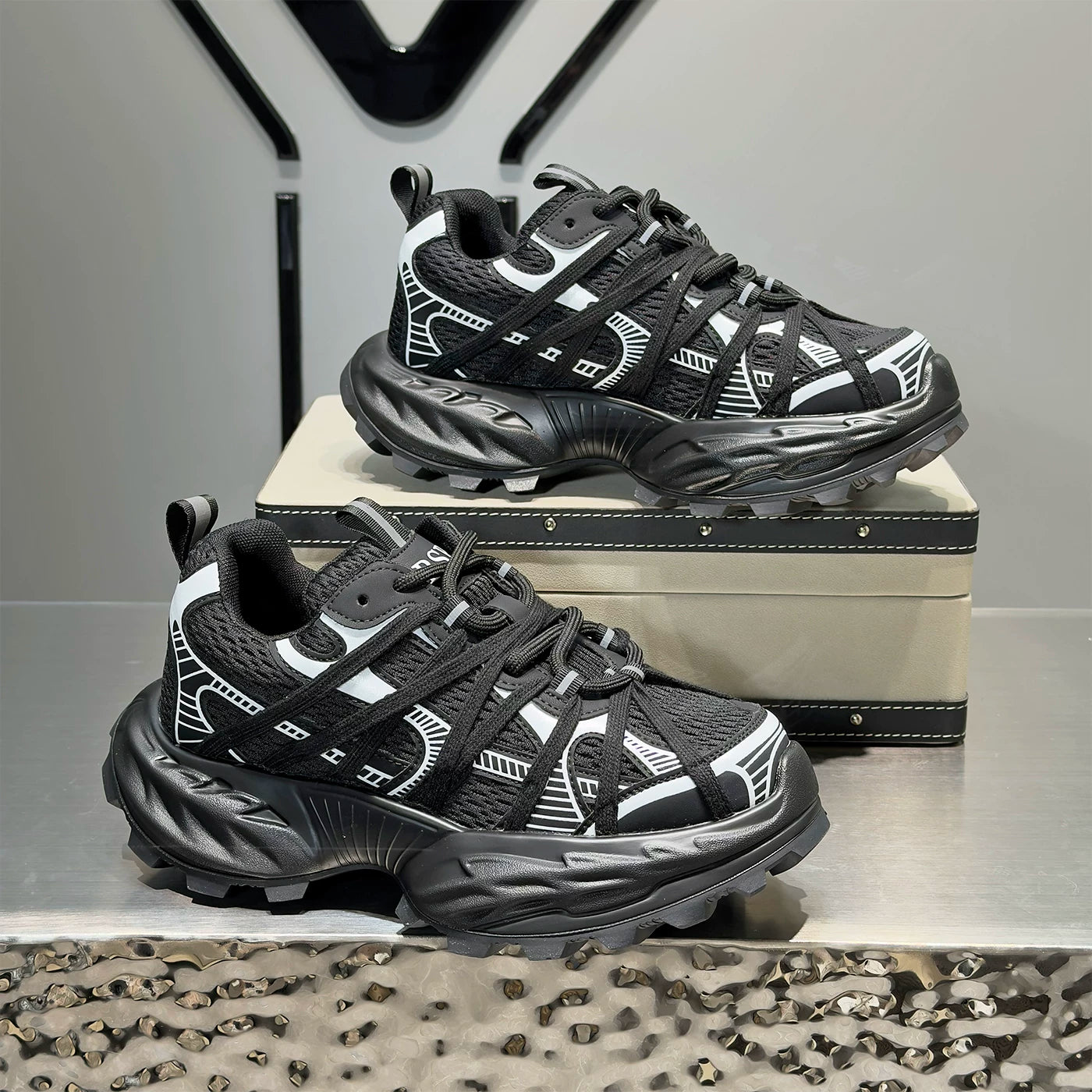 Men's Height-Increasing Platform Breathable Non-Slip Chunky Dad Sneakers 2026 Summer New