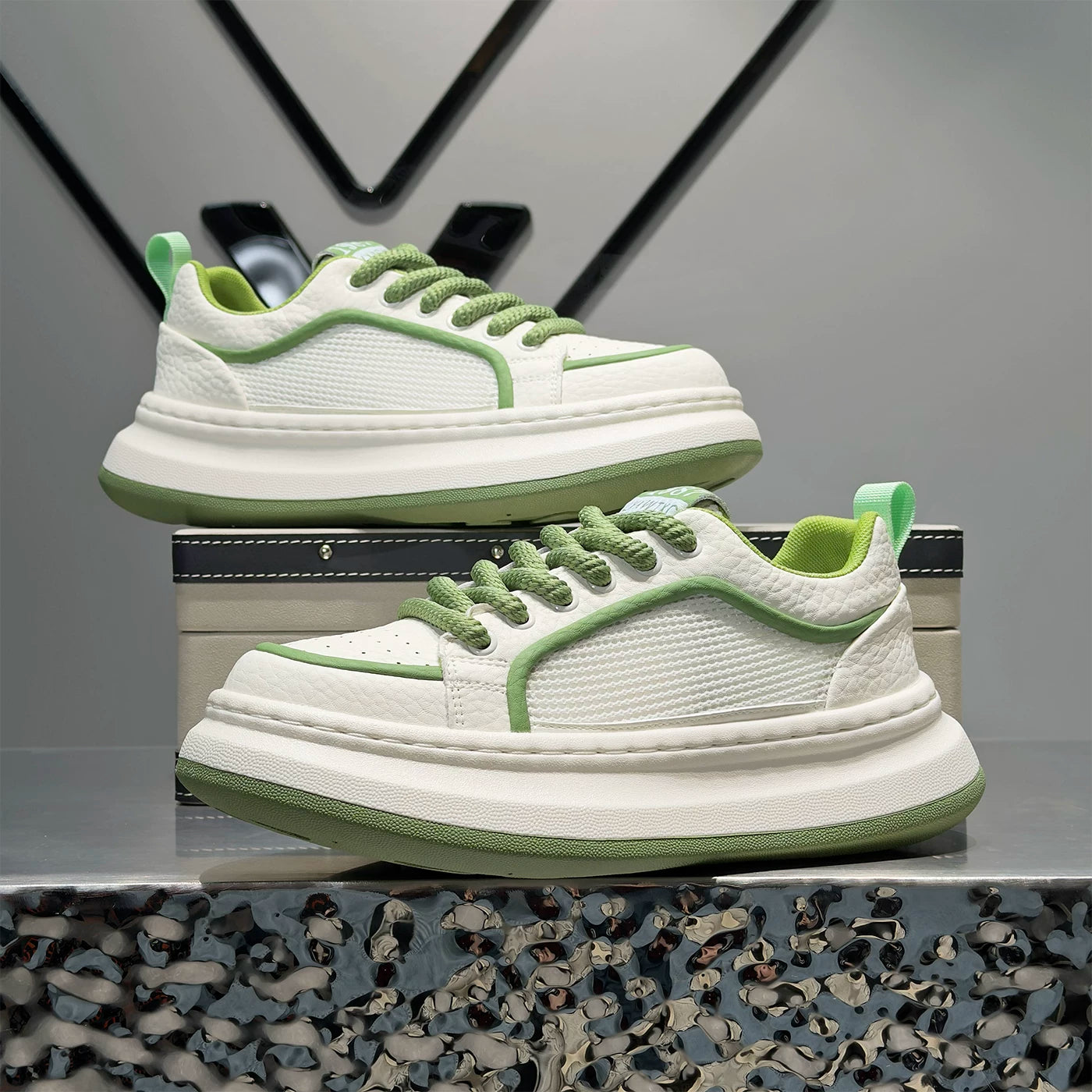 Men's Platform Breathable Low-Top Trendy White Sneakers New