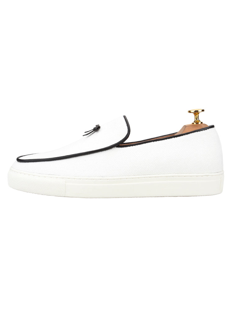 New European and American style white canvas men's casual sneakers, handmade leather bow tie, one-legged thick-soled popular low-top shoes