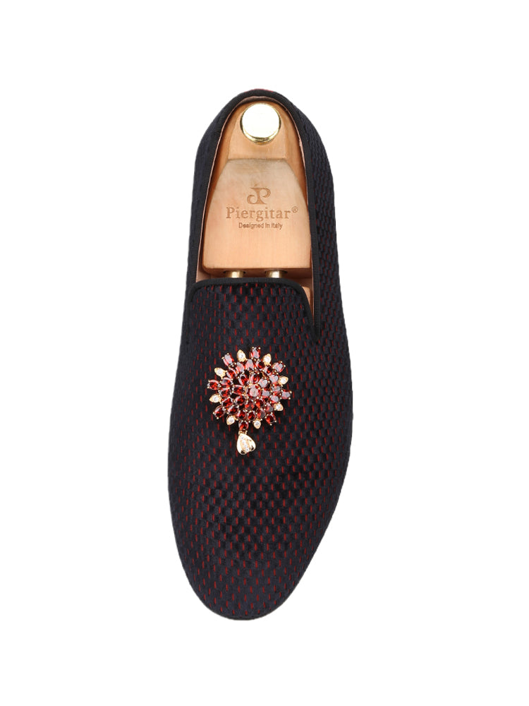 New imported red and black velvet men's smoking shoes exported to Europe and the United States rhinestone metal buckle formal loafers
