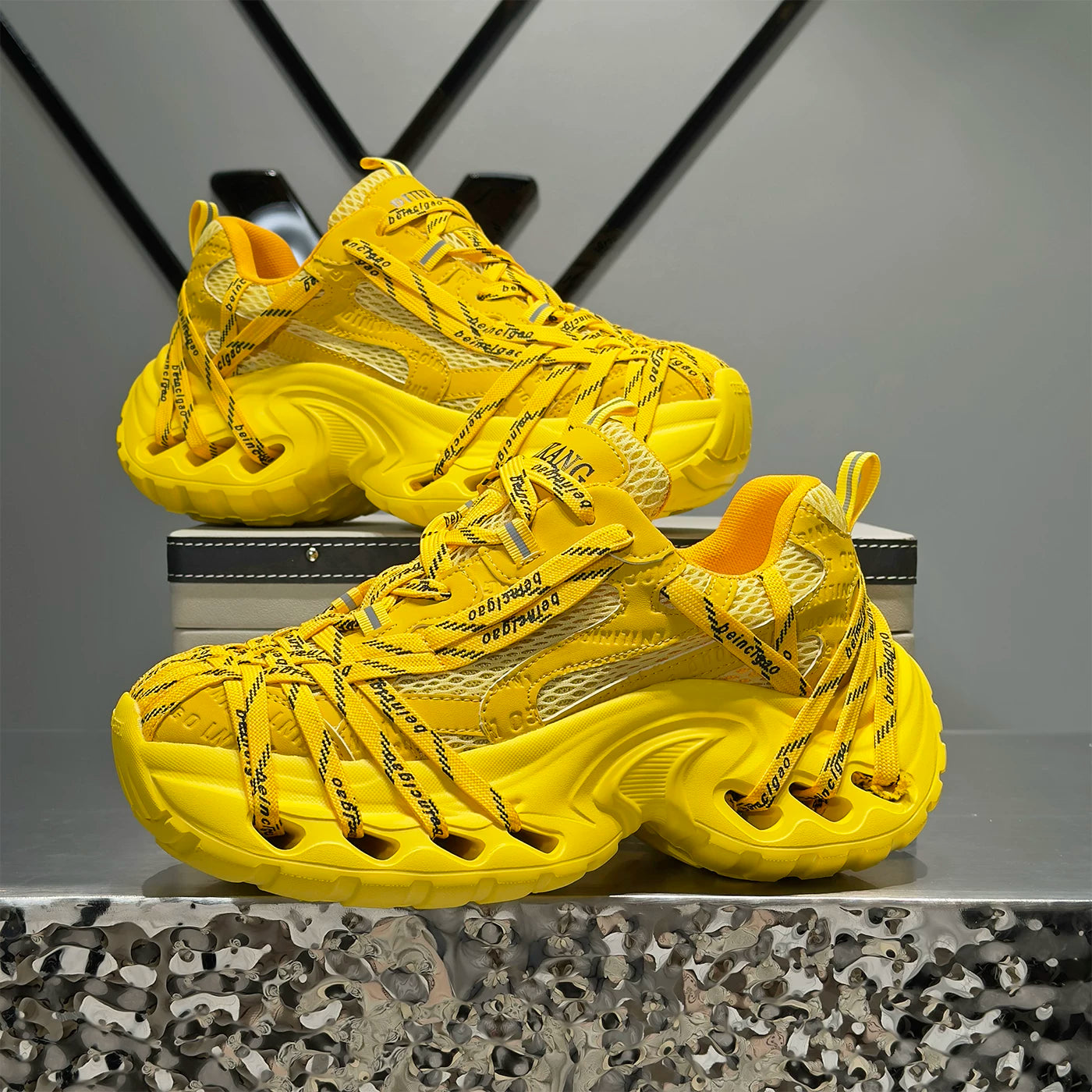 Men's Height-Increasing Platform Breathable Mesh Shock-Absorbing Chunky Dad Sneakers
