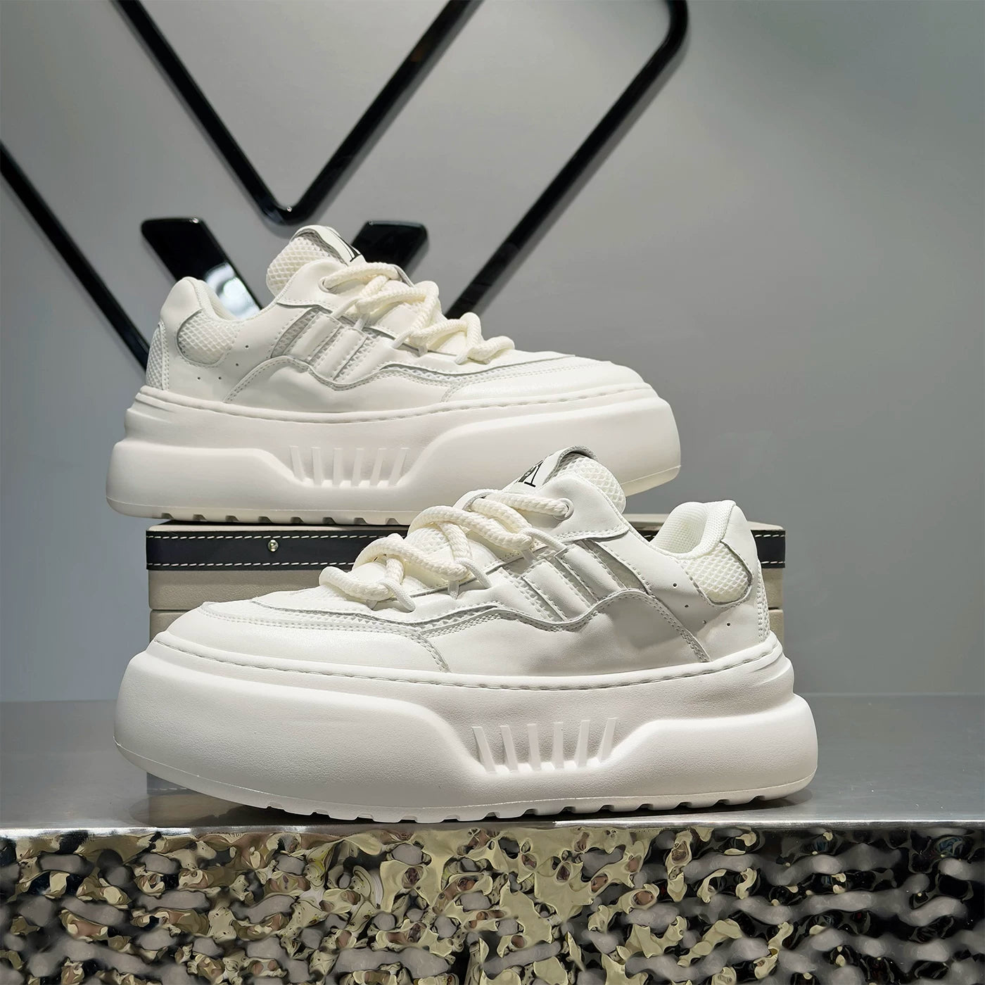 Men's Height-Increasing Platform Mesh Low-Top Trendy White Sneakers