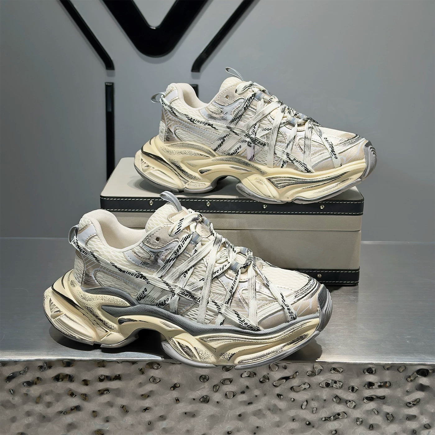 Men's Height-Increasing Platform Breathable Mesh Chunky Dad Sneakers 2026 Summer New