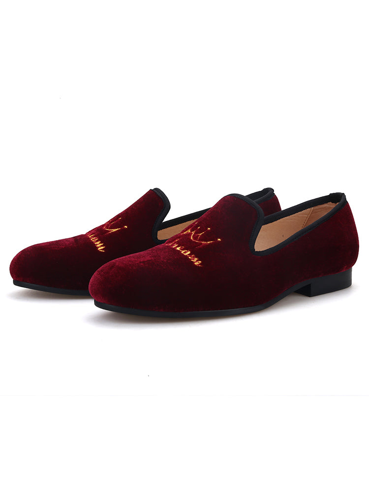 New small crown embroidery men's velvet loafers European and American British trend low-top shoes party banquet formal shoes
