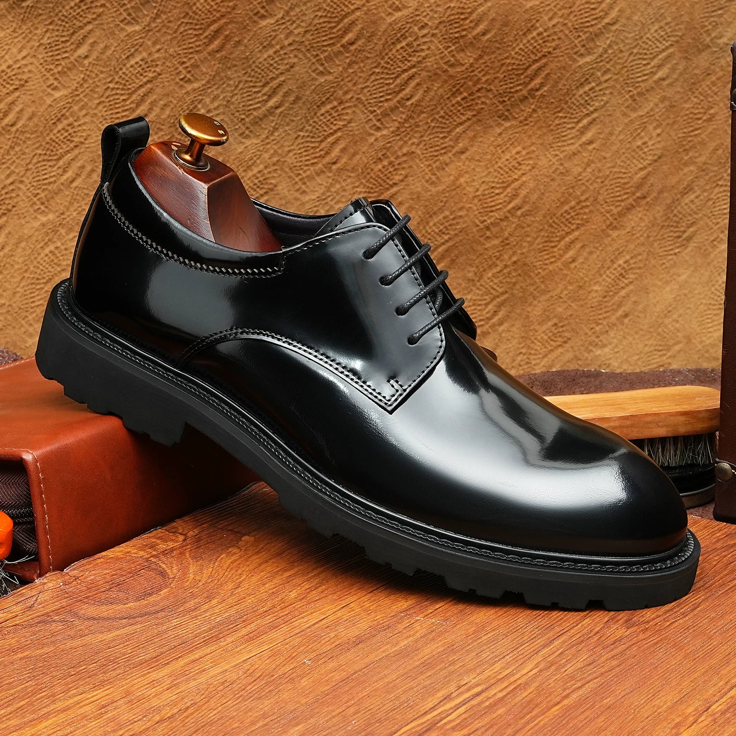 Men's Genuine Leather Derby Shoes, Patent Leather, Glossy