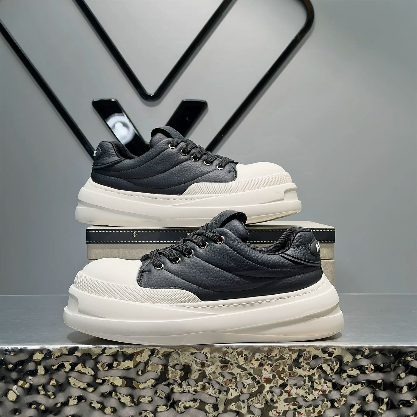 Men's Height-Increasing Platform Low-Top Big-Toe Trendy White Sneakers