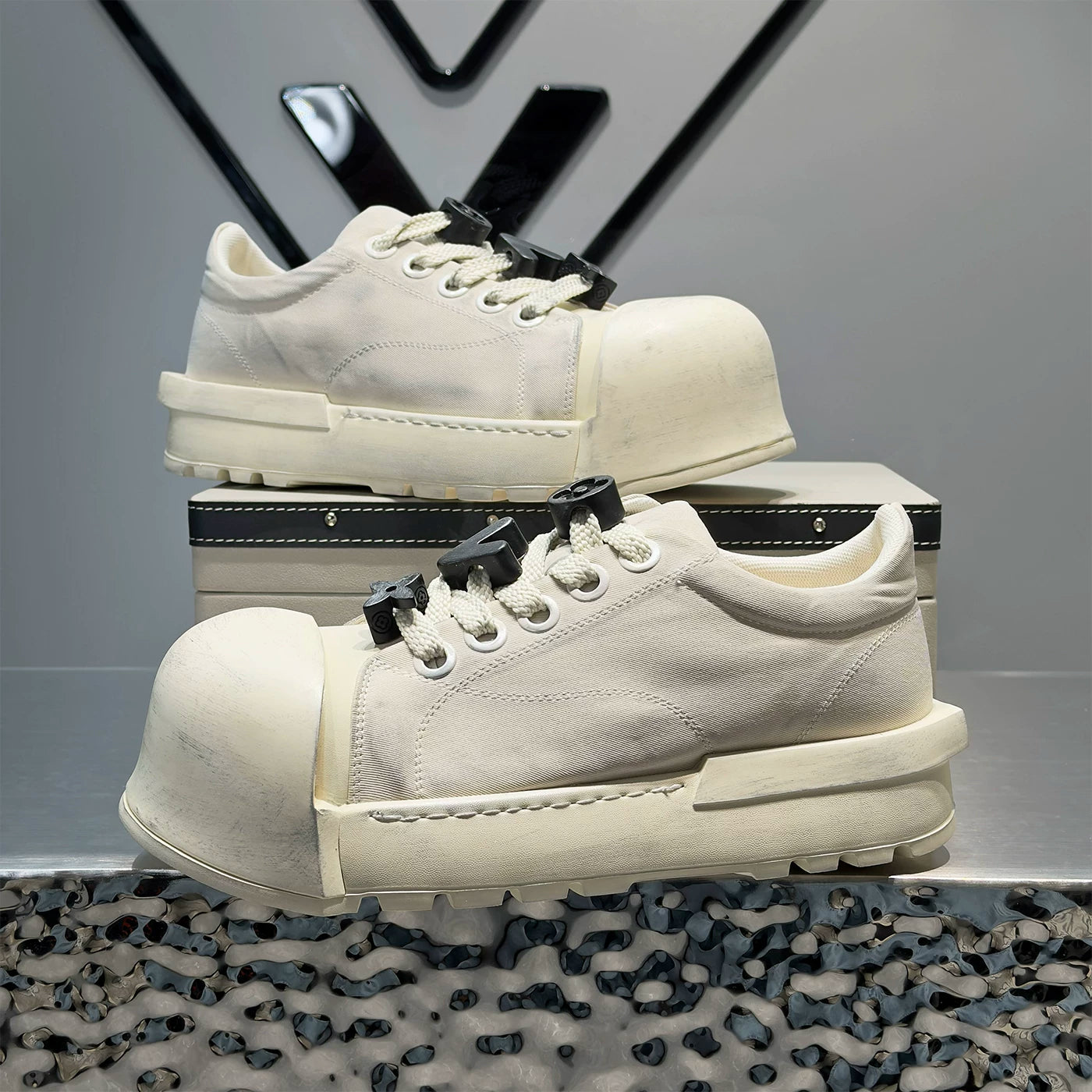 Men's Height-Increasing Platform Low-Top Retro Big-Toe Skate Shoes Summer