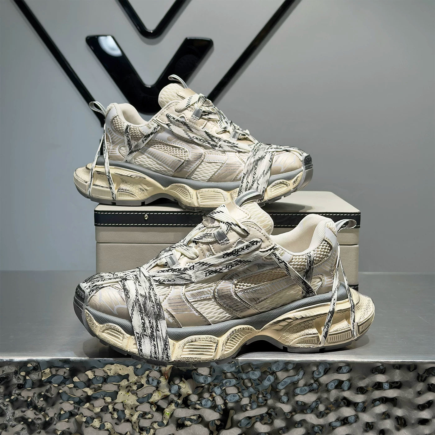 Men's Height-Increasing Platform Breathable Mesh Chunky Dad Sneakers 2026 Summer New