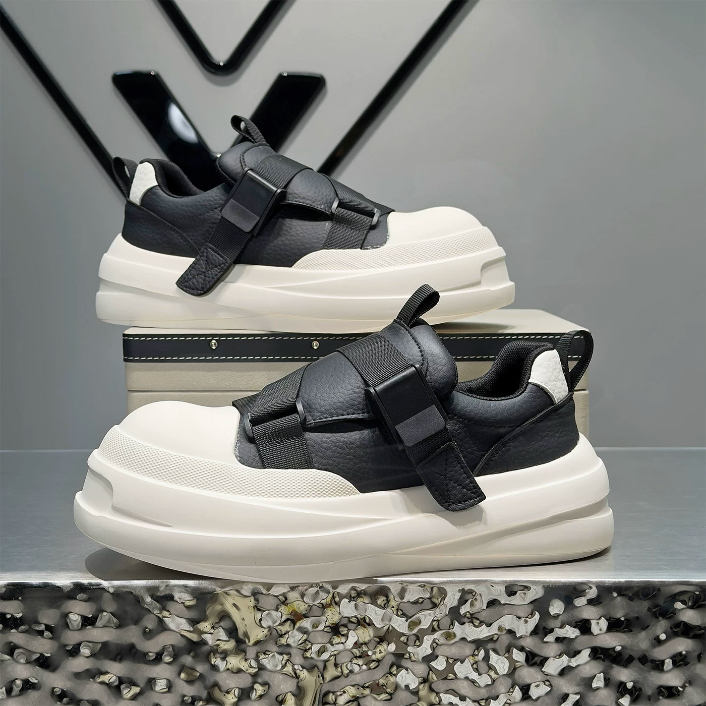 Men's Platform Low-Top Big-Toe Trendy Skate Shoes 2026 New