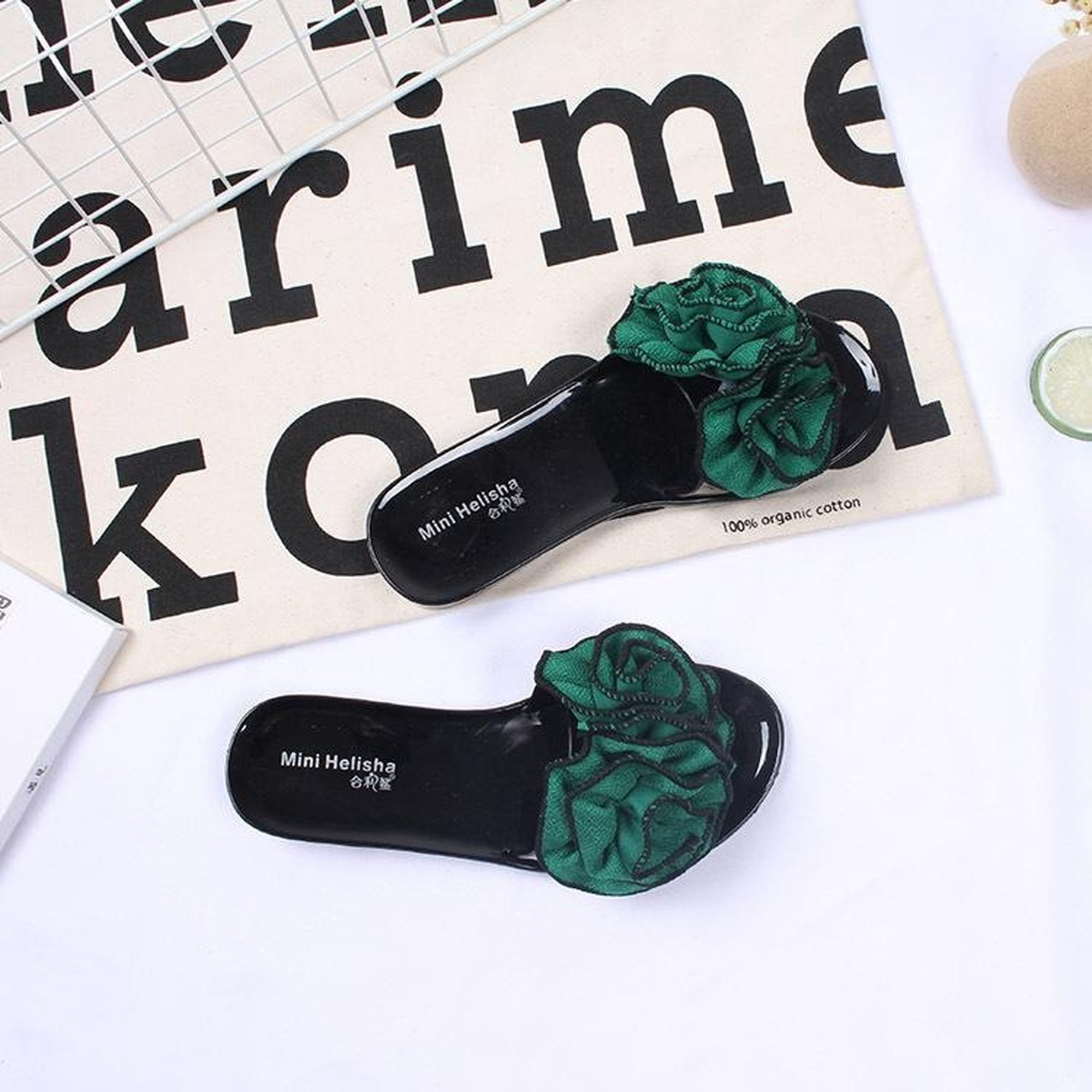 WOMEN FLATS NEW