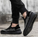 Lightweight Safety Shoes Men Women Work Shoes Steel Toe Walking Shoes Breathable Fashion Line Wear-Resistant Sneakers Slip On Trainers Running Shoes