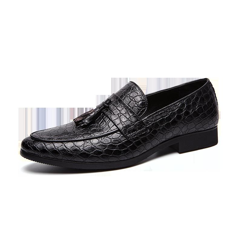 2024new spring men's British wind foreign trade large size pointed shoes pattern casual trend breathable men's shoes