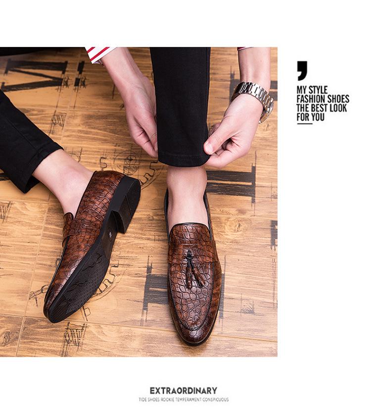 2024new spring men's British wind foreign trade large size pointed shoes pattern casual trend breathable men's shoes