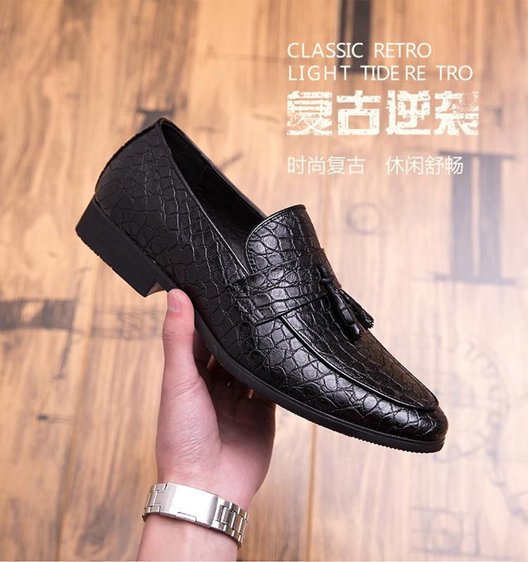 2024new spring men's British wind foreign trade large size pointed shoes pattern casual trend breathable men's shoes
