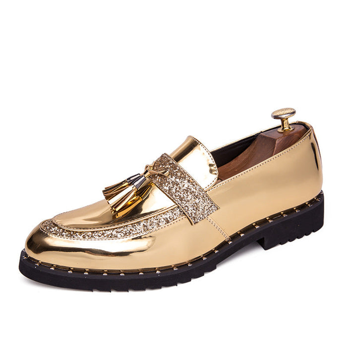 The new British leisure set foot business pointed leather shoes hair stylist bright leather a pedal wedding shoes trend increased shoes(P)