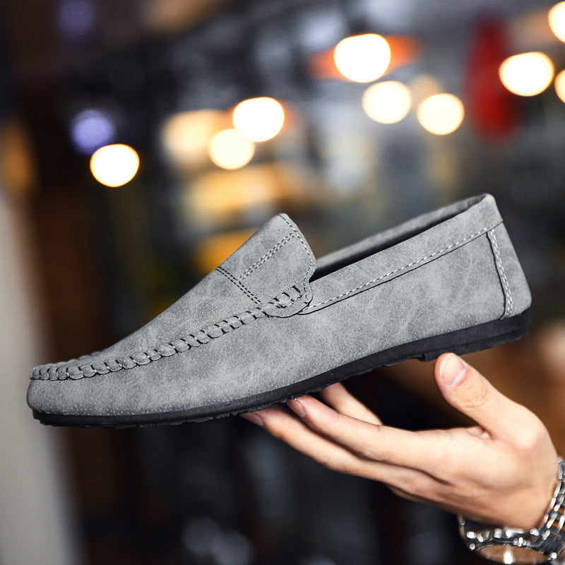 Four seasons loafers casual Korean version trendy men's shoes cover feet and pedal men's shoes young men's leather shoes driving shoes
