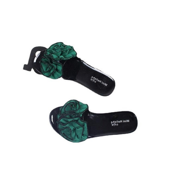 WOMEN FLATS NEW 2025