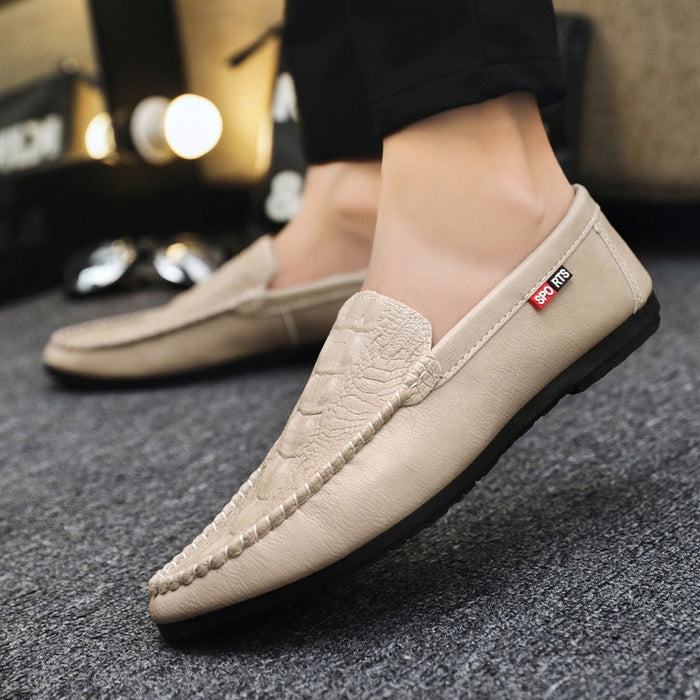 Korean style summer 2025 new style slip-on casual trendy crocodile pattern beanie shoes for men, versatile lazy loafers(P)