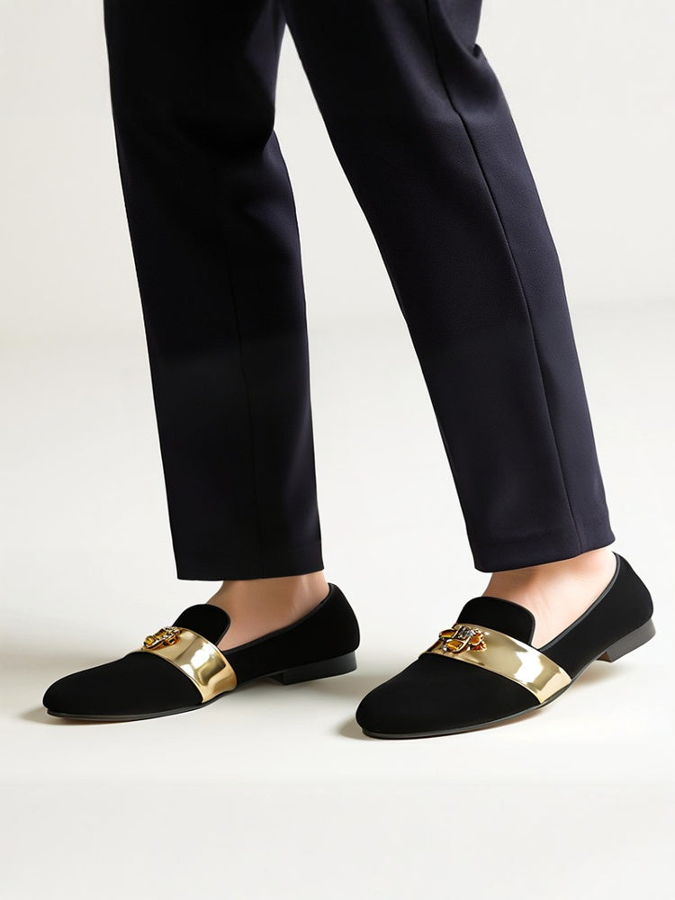 Spring and summer new men's handmade loafers patent leather gold belt small bee buckle European and American trendy slip-on banquet shoes for men
