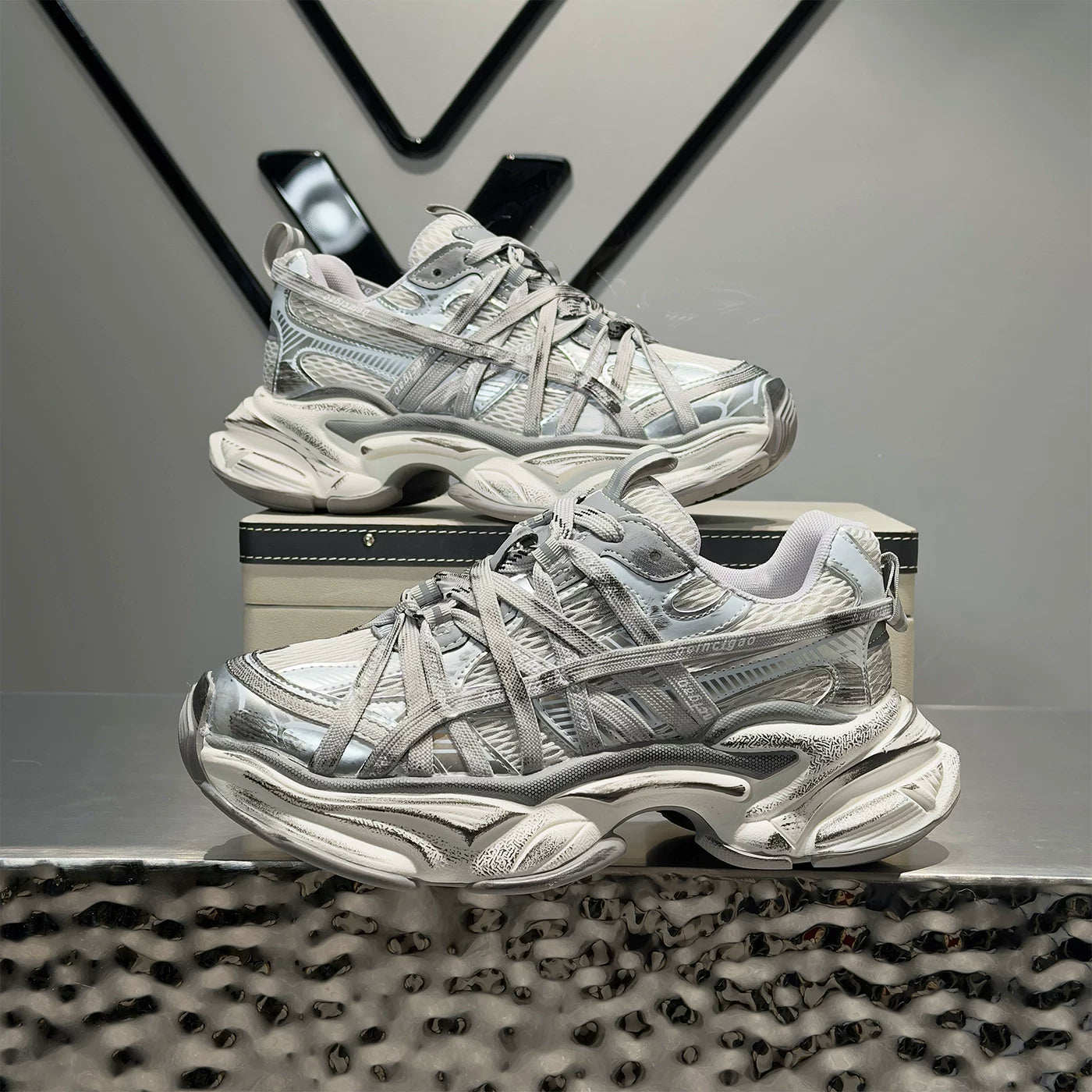 Men's Height-Increasing Platform Breathable Mesh Chunky Dad Sneakers 2026 Summer New