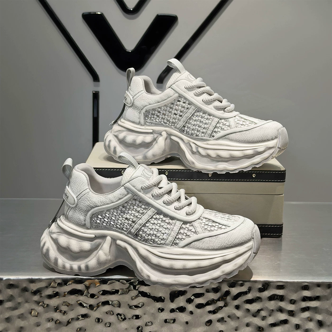 Men's Height-Increasing Platform Breathable Mesh Cut-Out Chunky Dad Sneakers Summer