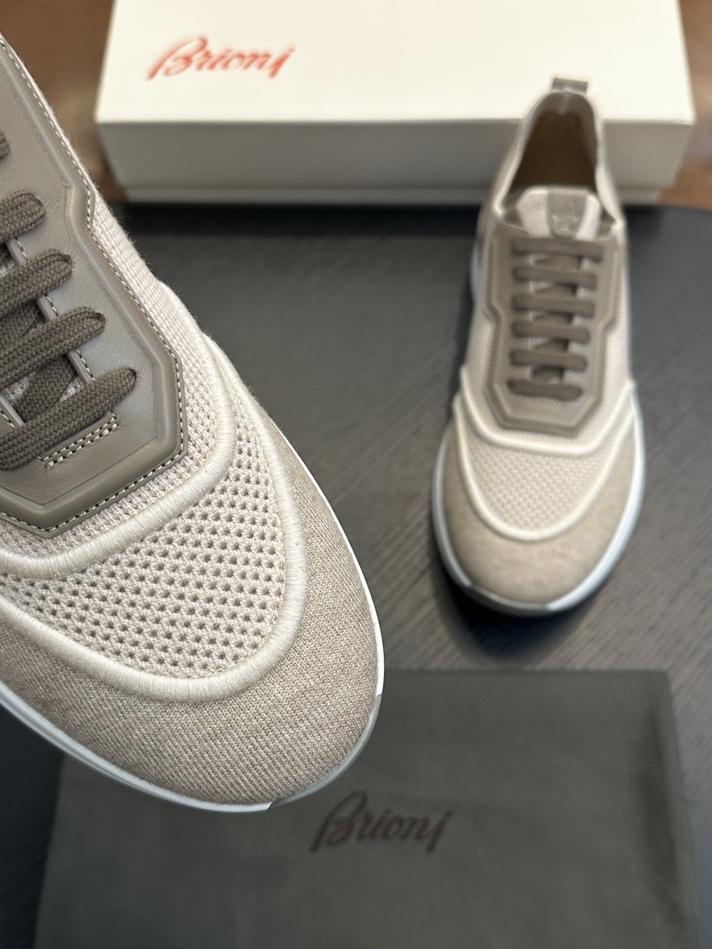 European station new men's flyknit breathable trendy sneakers versatile casual shoes cross-border foreign trade custom oem bn 34