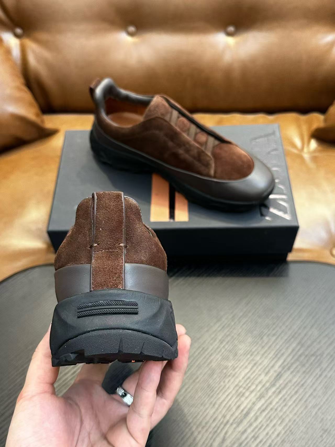 Cross-border zz men's suede casual shoes outdoor sports shoes cross elastic band thick sole light sole low ankle shoes men