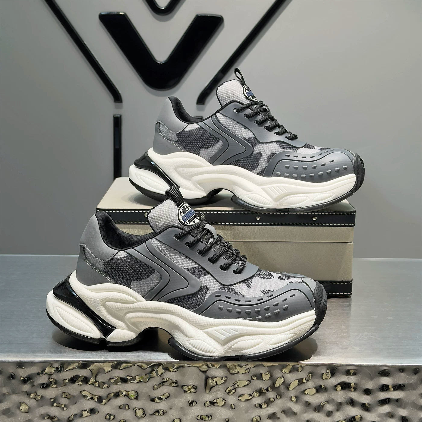 Men's Height-Increasing Platform Breathable Mesh Chunky Dad Sneakers 2026 Spring-Summer New