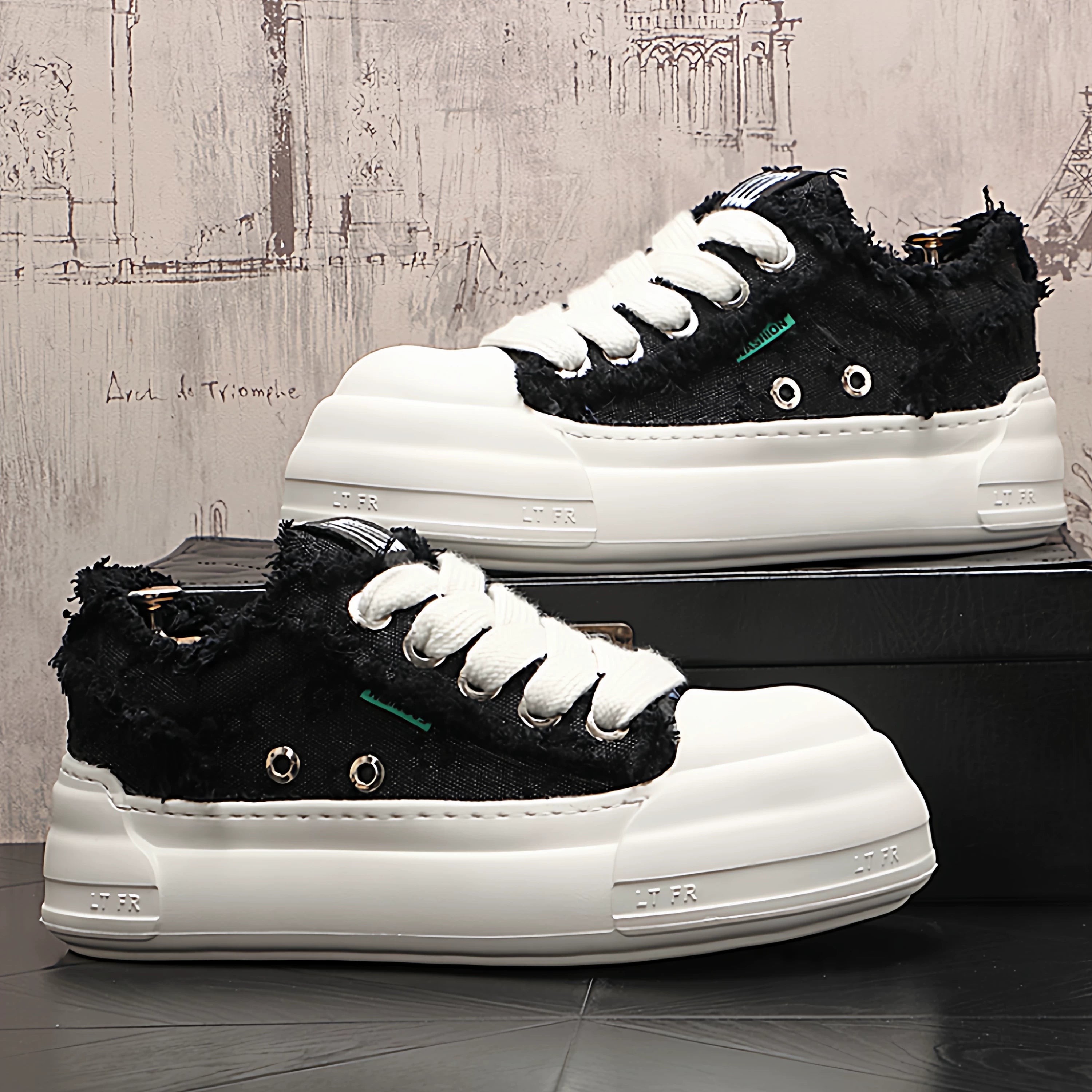 Men's Platform Breathable Canvas Korean-Style Skate Sneakers Casual 2026 Spring New