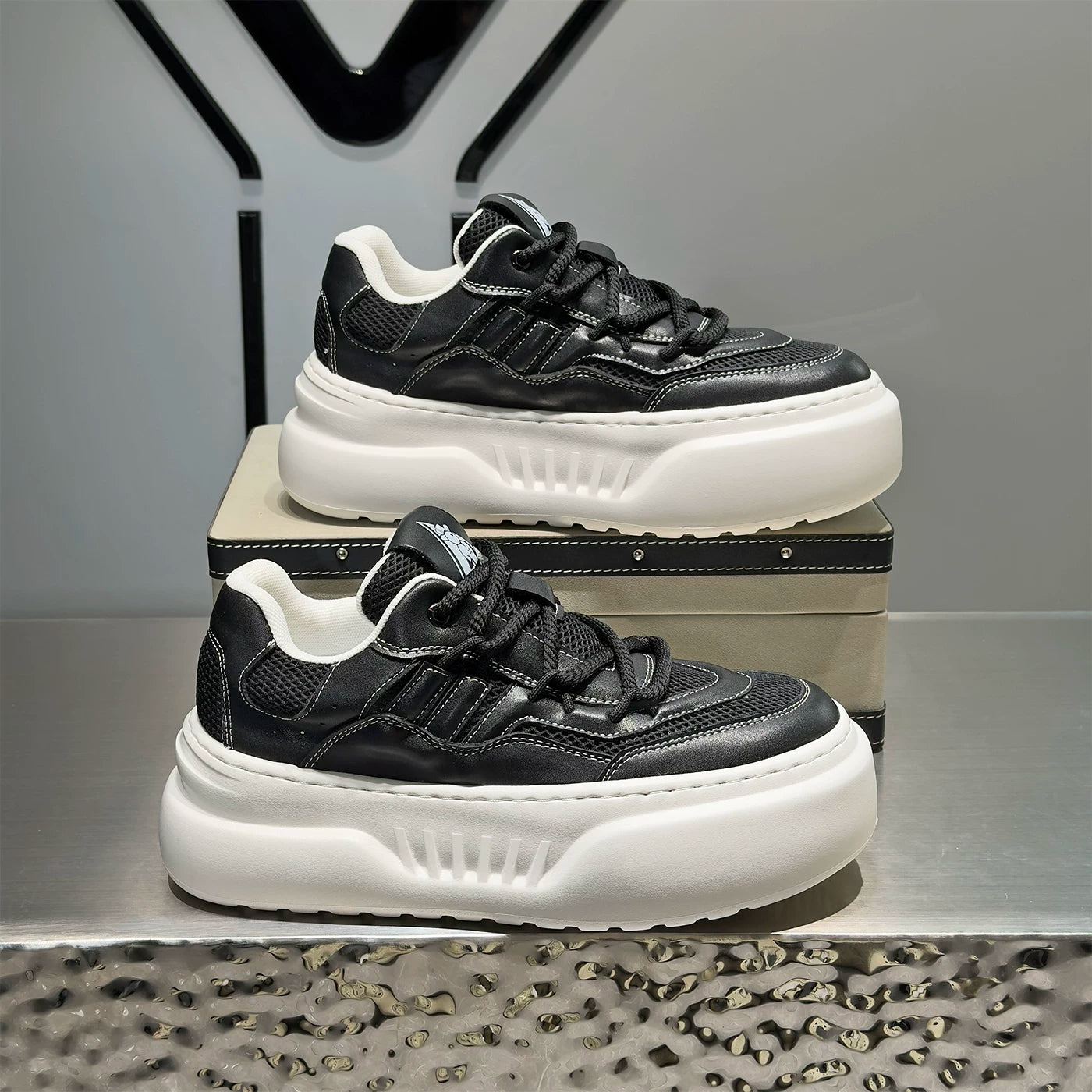 Men's Height-Increasing Platform Mesh Low-Top Trendy White Sneakers