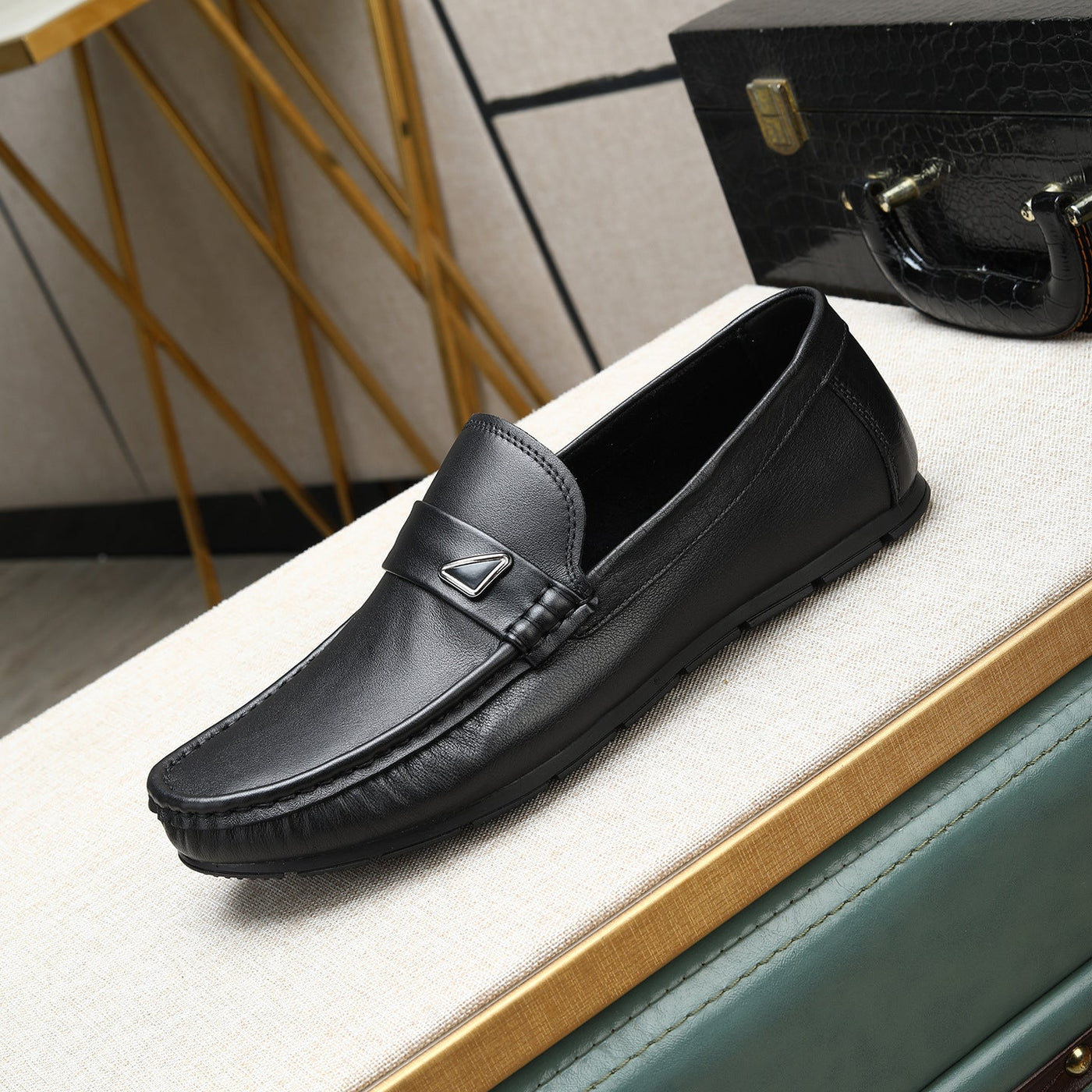 Soft and breathable single-layer cowhide loafers, new for spring/summer 2026. slip-on, comfortable m 6