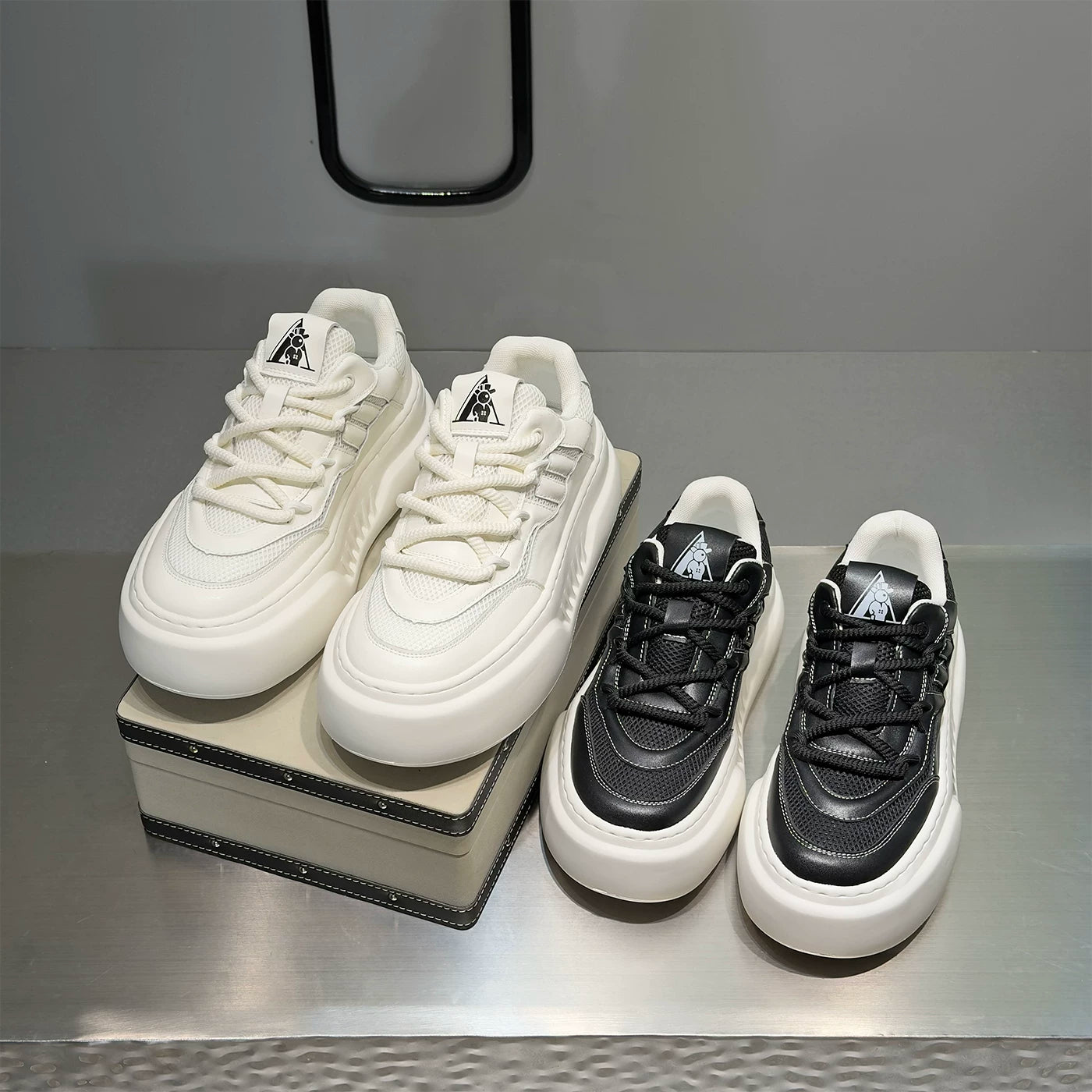 Men's Height-Increasing Platform Mesh Low-Top Trendy White Sneakers