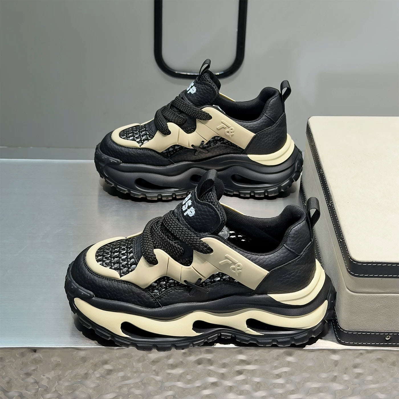 Men's Platform Breathable Cut-Out Outdoor Trendy Chunky Dad Sneakers Summer