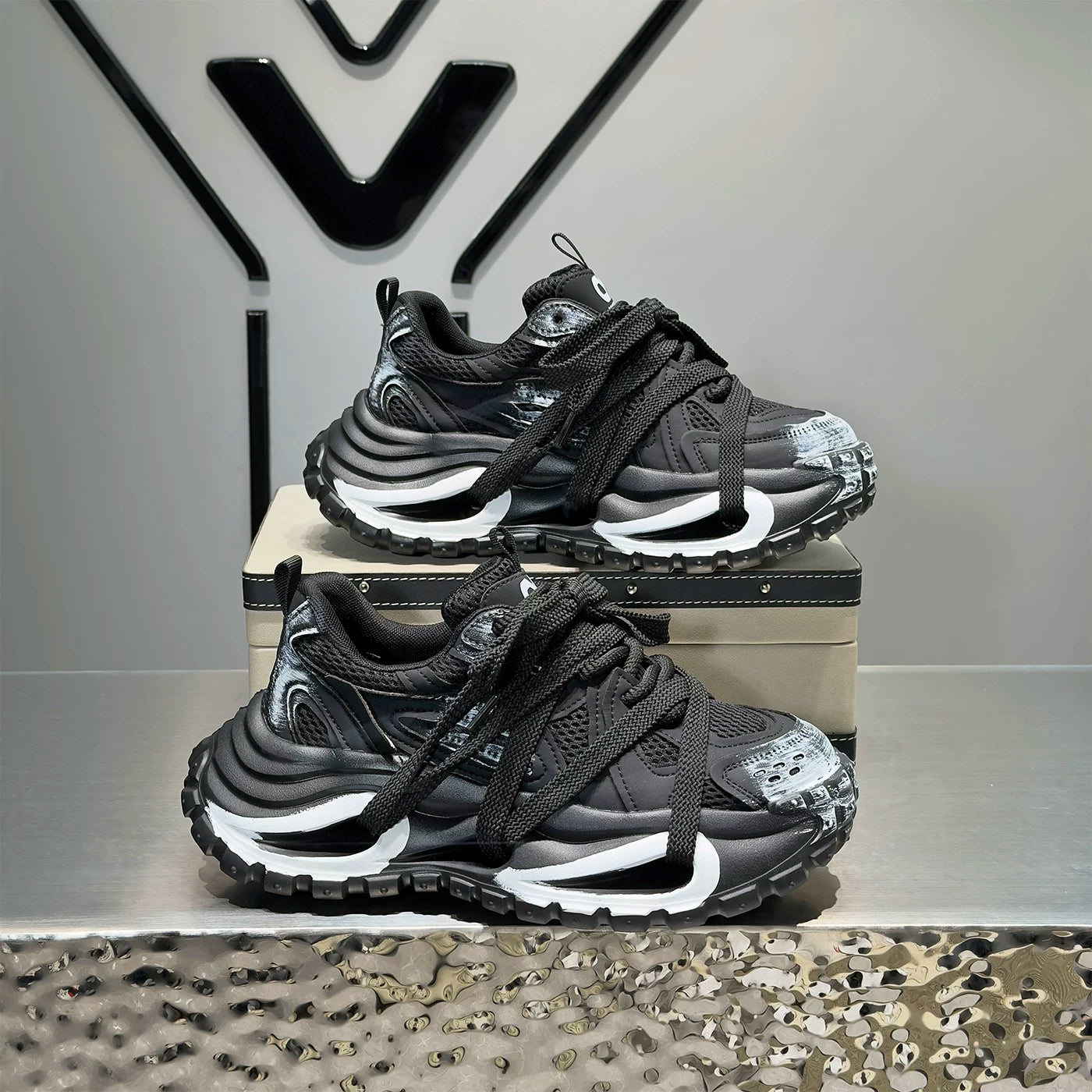 Men's Platform Height-Increasing Breathable Mesh Dad Sneakers Athletic Casual 2026 New