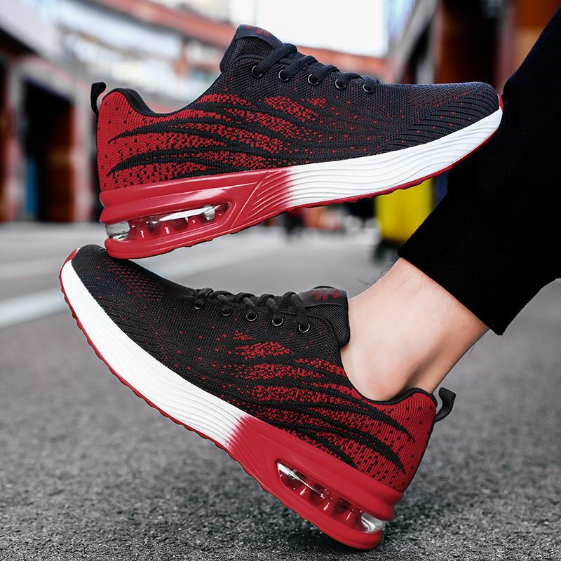 New casual fashion flyknit men's sneakers