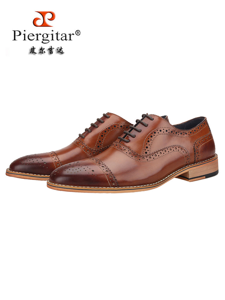 Two-color waxed leather men's shoes Oxford shoes classic European version men's shoes business men's shoes strap casual brogues