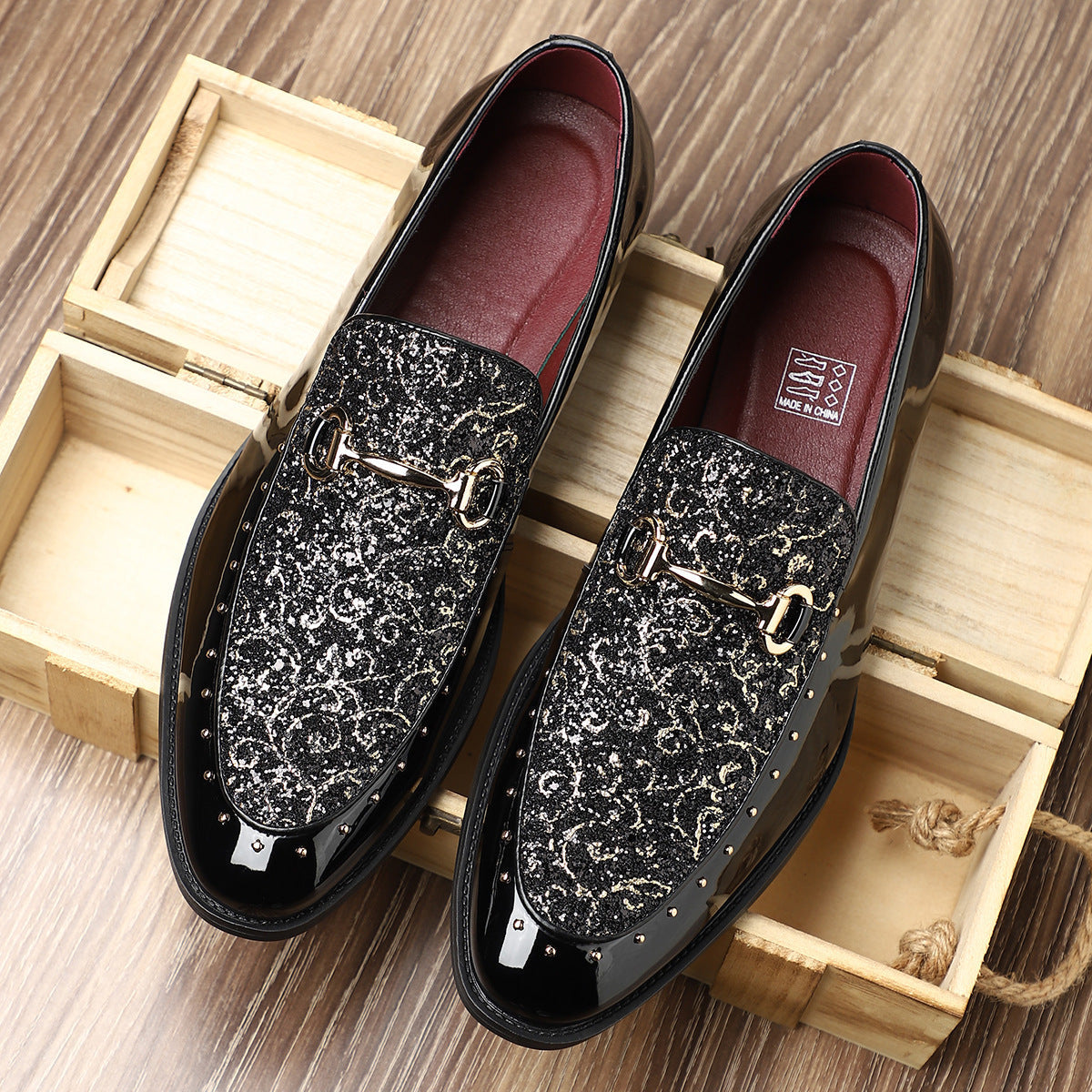 2026 new trendy fashion men's shoes - british style pointed toe slip-on casual leather shoes