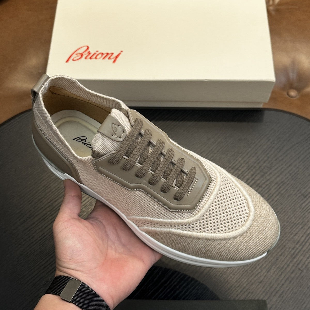 European station new men's flyknit breathable trendy sneakers versatile casual shoes cross-border foreign trade custom oem bn 2
