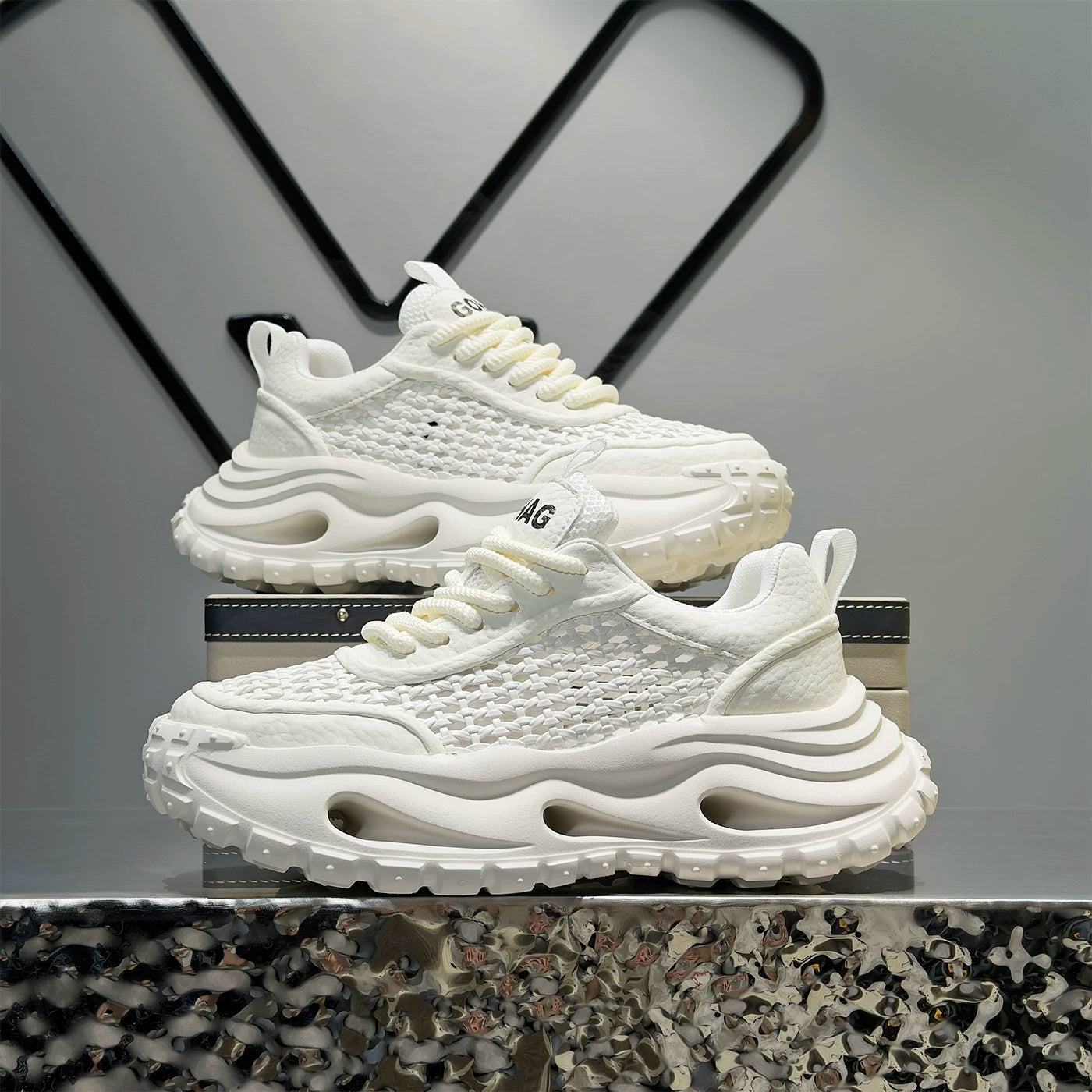 Men's Height-Increasing Platform Breathable Cut-Out Chunky Dad Sneakers 2026 Summer New