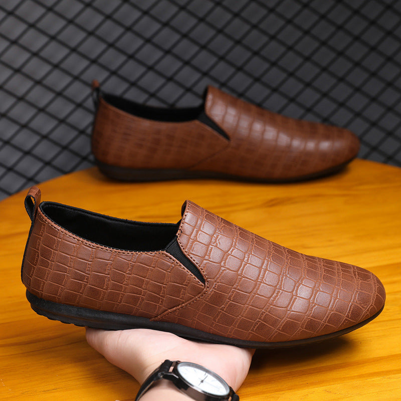 Spring and summer social guy casual shoes trendy shoes Doudou shoes men's lazy shoes cover feet and pedal men's shoes foreign trade