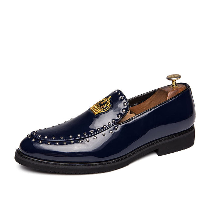 new men's pointed scalp shoes riveted a foot bean shoes Korean version of fashion business casual wedding shoes(P)