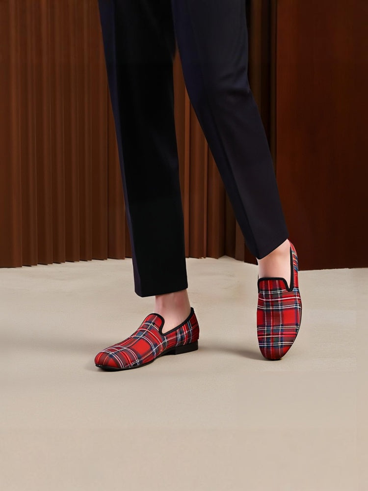 Handmade breathable leather-lined men's shoes, fashionable smoking shoes, European style Scottish plaid loafers