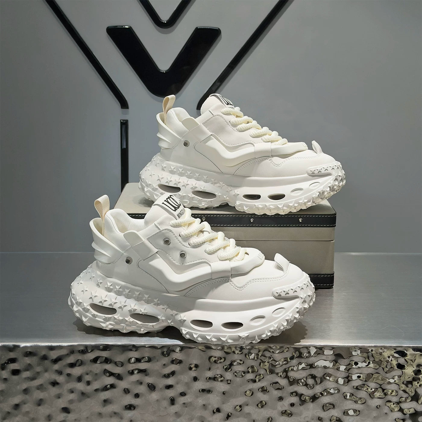 Men's Height-Increasing Platform Breathable Chunky Dad Sneakers 2026 Summer New