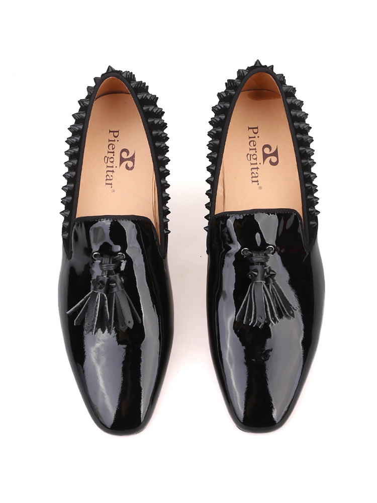European and American style handmade patent leather yuppie shoes men's red sole shoes with tassels and rivets matching loafers