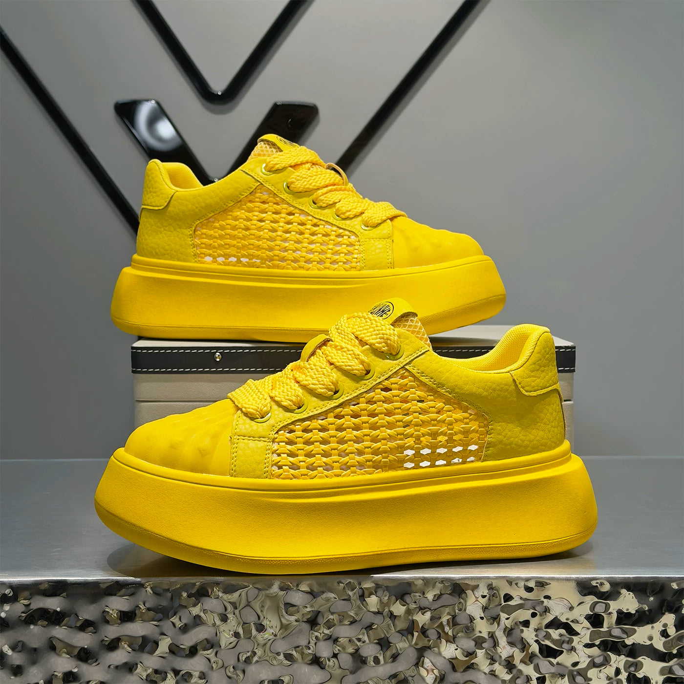 Men's Height-Increasing Platform Breathable Cut-Out Trendy Clogs Summer