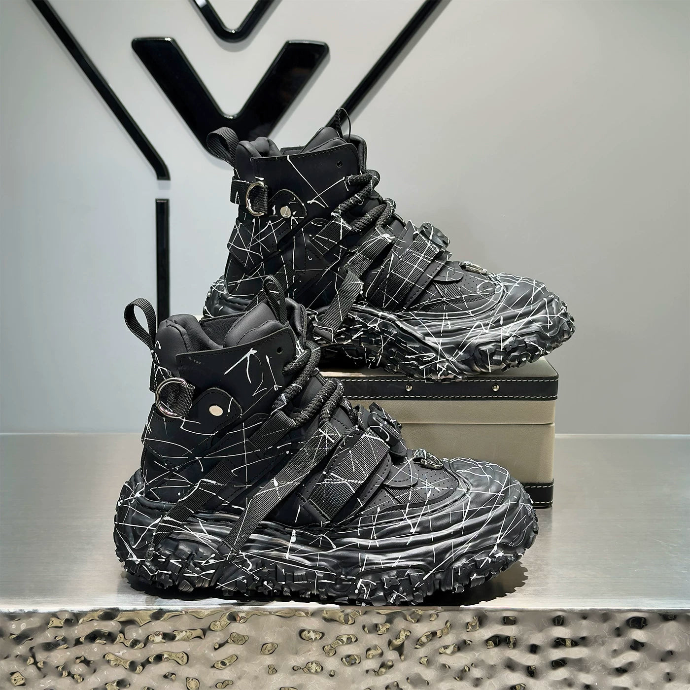 Men's Height-Increasing Platform High-Top Chunky Dad Sneakers 2026 New
