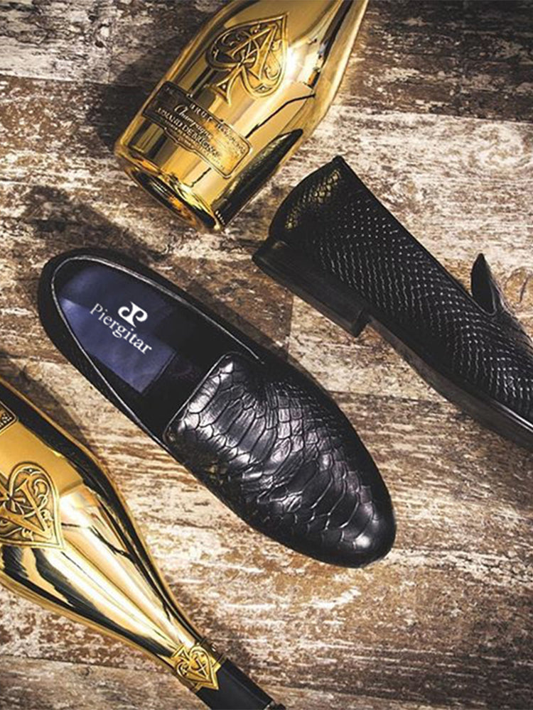 Summer new style genuine leather crocodile pattern embossed men's loafers, handmade British style gentleman's casual smoking shoes, trendy single shoes
