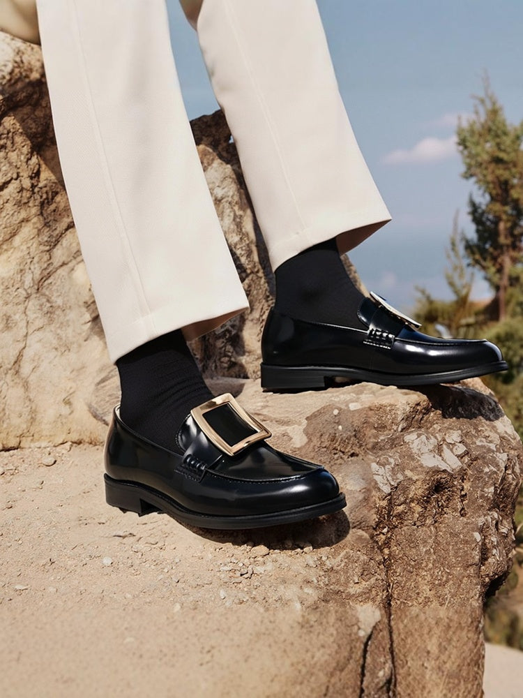 Spring new first-layer cowhide men's round-toe loafers European and American style large metal buckle horizontal strap moccasin shoes