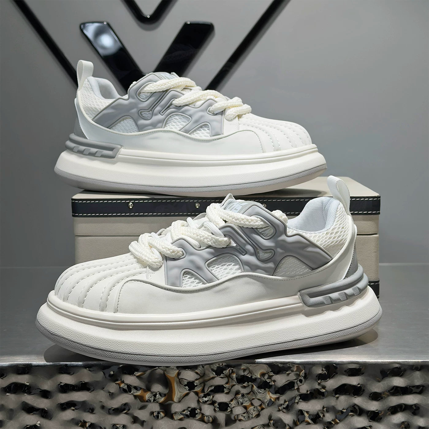 Men's Hidden-Wedge Breathable Shell-Toe Trendy White Sneakers Summer New